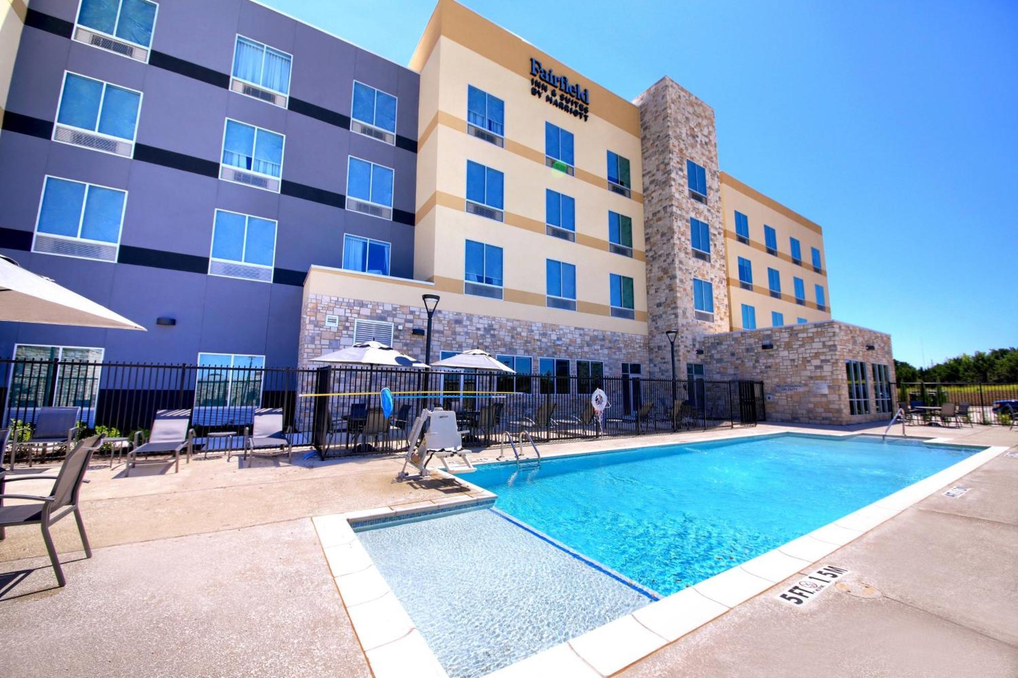 Fairfield Inn & Suites By Marriott Dallas Cedar Hill Buitenkant foto